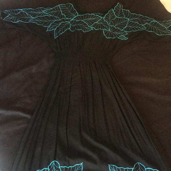 Black and Blue Floral Mid Length Dress - Picture 4 of 4